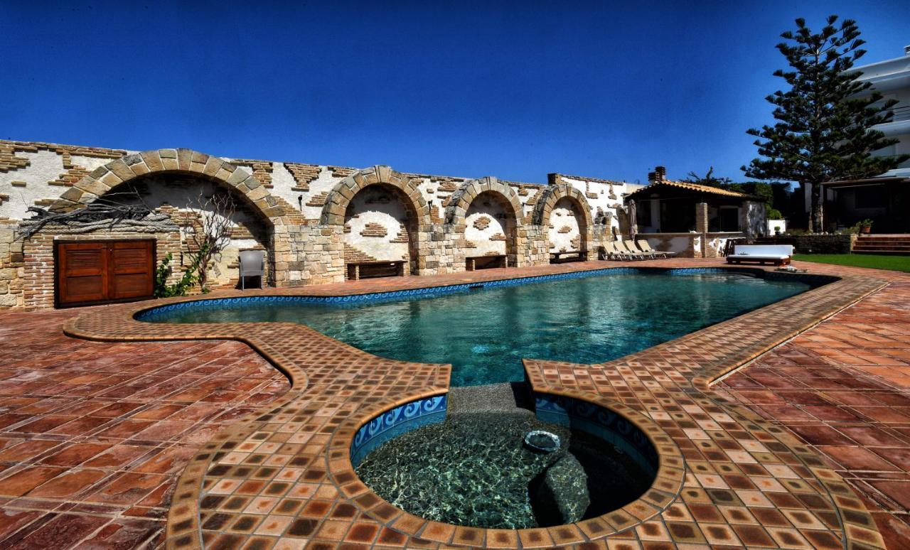 Luxurious Villa By The Sea Posidhonía Exterior foto