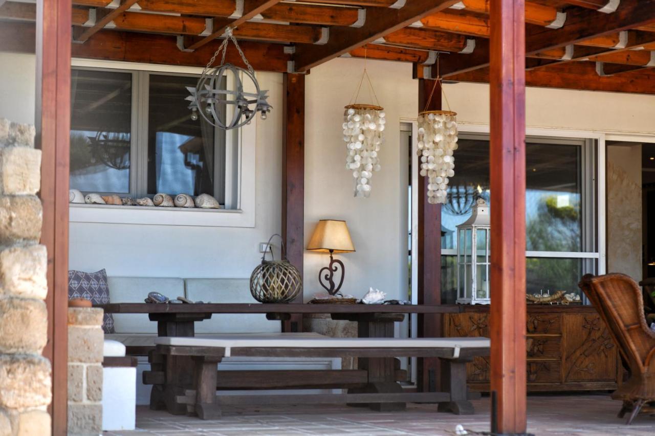 Luxurious Villa By The Sea Posidhonía Exterior foto